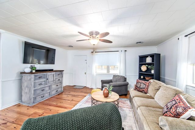 306 St. Bernard, Thibodaux, LA 70301