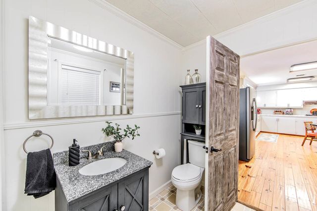 306 St. Bernard, Thibodaux, LA 70301