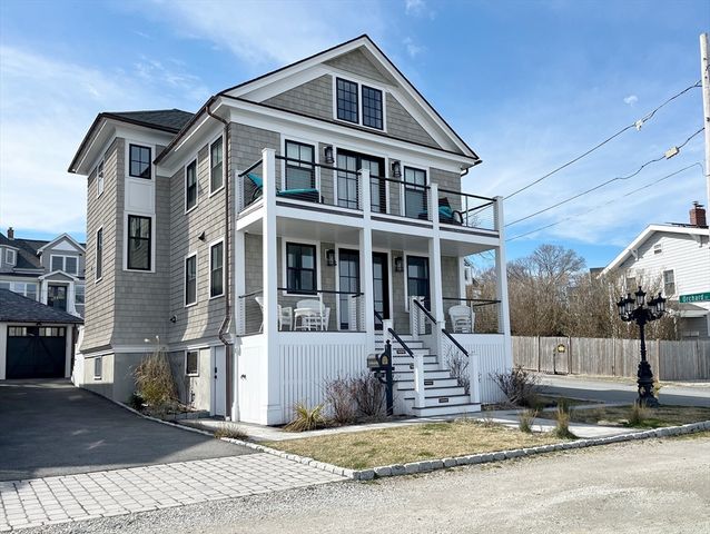 153 Bayside Rd, Quincy, MA 02171