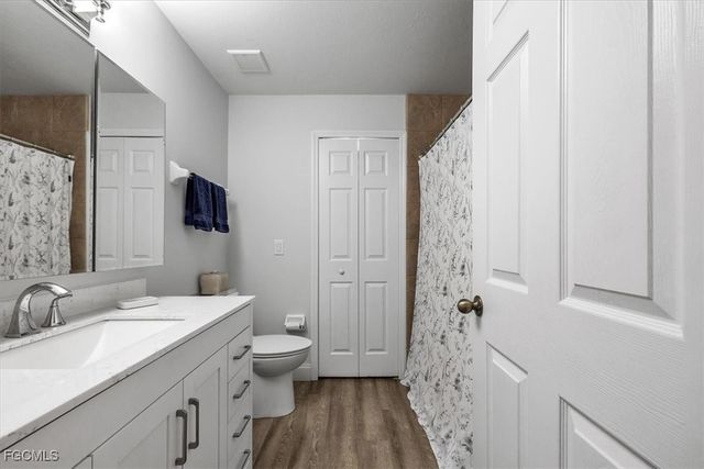 439 Bethany Village CIR, Lehigh Acres, FL 33936