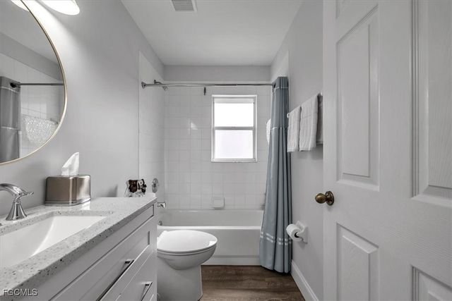 439 Bethany Village CIR, Lehigh Acres, FL 33936