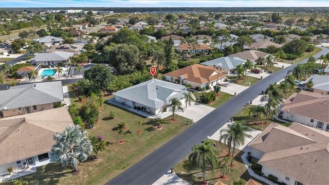439 Bethany Village CIR, Lehigh Acres, FL 33936