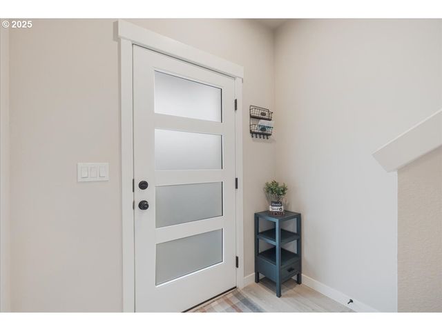 2856 S NECTARINE St, Cornelius, OR 97113