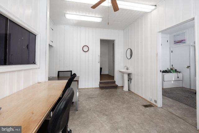 1017 MARKET ST, Gloucester City, NJ 08030