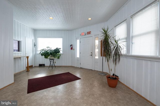 1017 MARKET ST, Gloucester City, NJ 08030