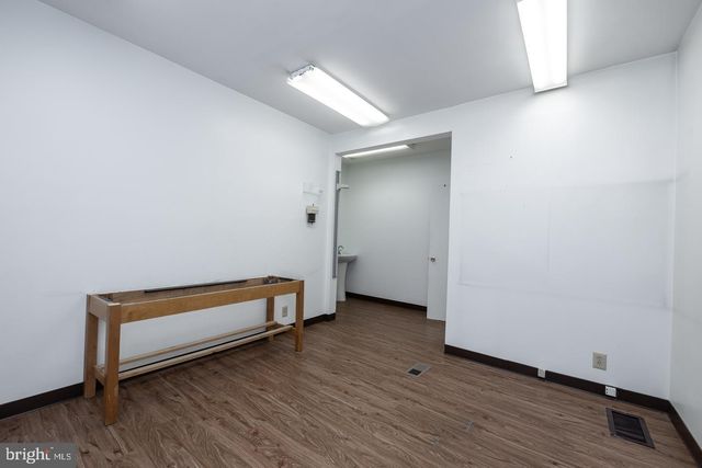 1017 MARKET ST, Gloucester City, NJ 08030