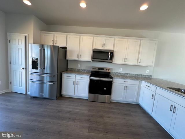 148 GALAXY PL, Stephenson, VA 22656