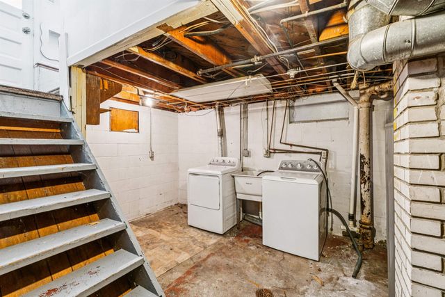 3722 Larchmont Street, Flint, MI 48532