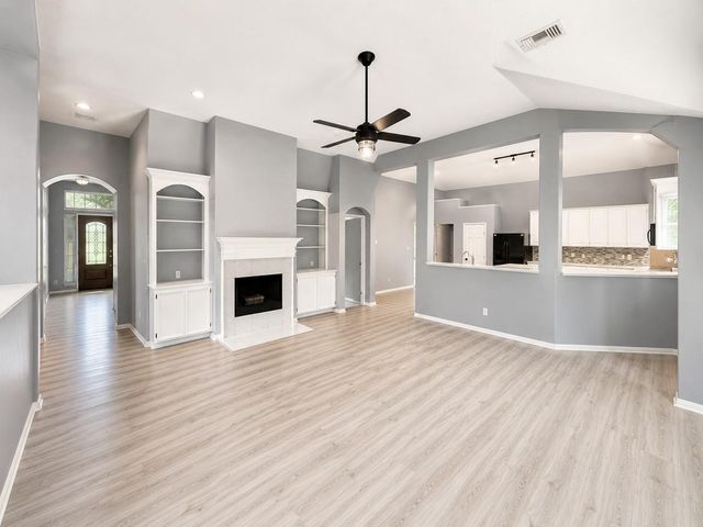 3006 Pecan Wood Drive, Missouri City, TX 77459