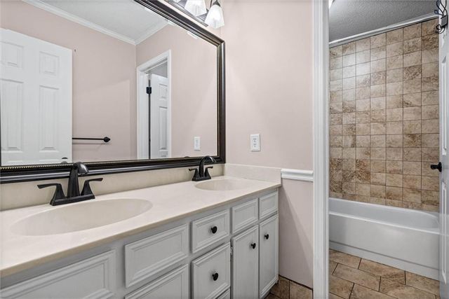 3005 Fredricksburg Court, Mobile, AL 36693