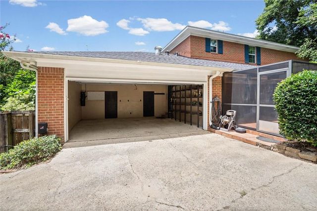 3005 Fredricksburg Court, Mobile, AL 36693