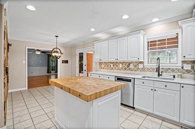 3005 Fredricksburg Court, Mobile, AL 36693