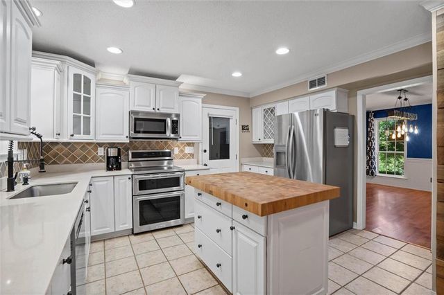 3005 Fredricksburg Court, Mobile, AL 36693