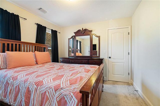 1504 Cedar Creek Drive, Loganville, GA 30052