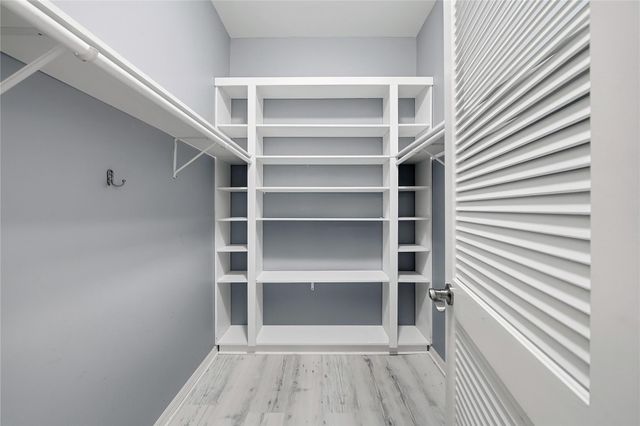 5060 Harmony Circle 104, Vero Beach, FL 32967