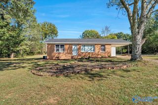 11688 Cowford Road, Athens, AL 35611