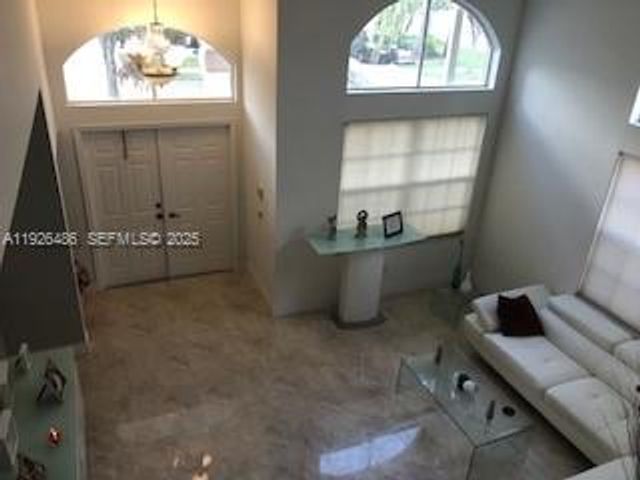 1561 NW 159th Ave, Pembroke Pines, FL 33028