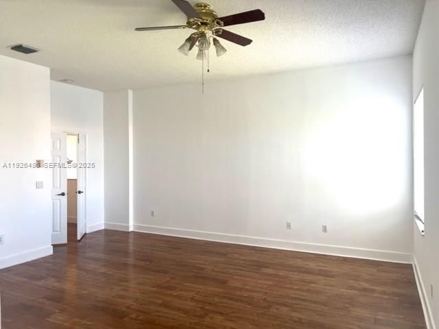 1561 NW 159th Ave, Pembroke Pines, FL 33028