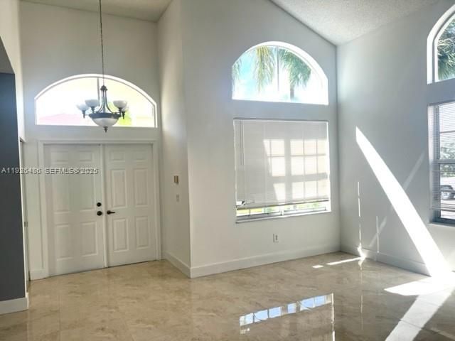 1561 NW 159th Ave, Pembroke Pines, FL 33028