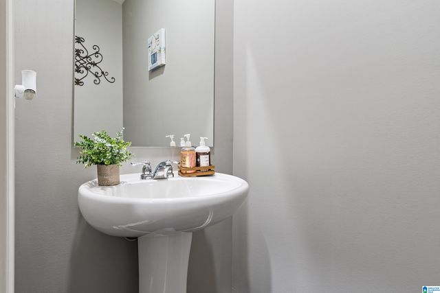 2095 PARK SPRINGS LANE, Chelsea, AL 35043