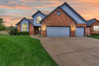 1701 N Split Rail St, Wichita, KS 67230