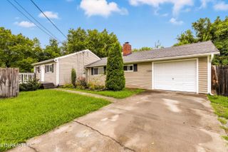 4320 Fountain Drive, Knoxville, TN 37912
