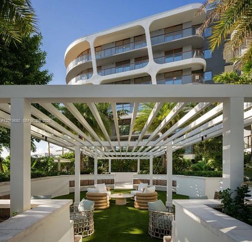 3900 Alton Road 305, Miami Beach, FL 33140