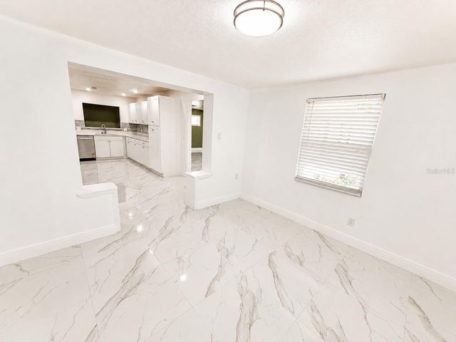 907 VALENTINA DRIVE, Dundee, FL 33838