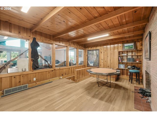 27424 Se EAGLE CREEK Rd, Estacada, OR 97023