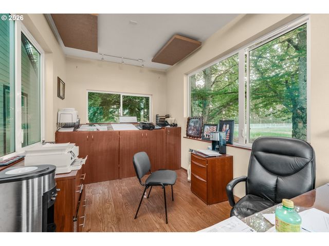 27424 Se EAGLE CREEK Rd, Estacada, OR 97023