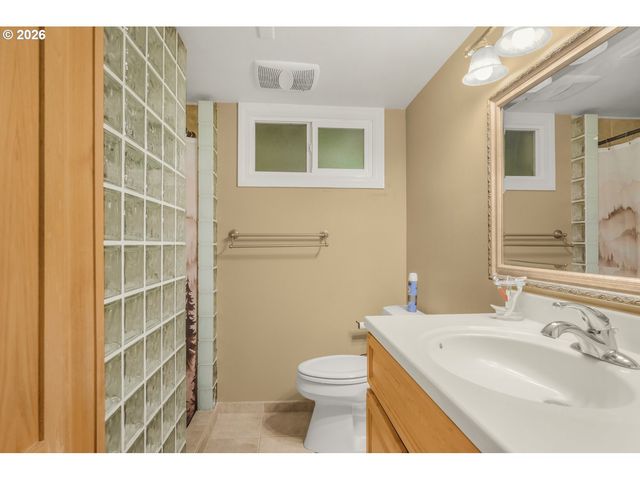 27424 Se EAGLE CREEK Rd, Estacada, OR 97023