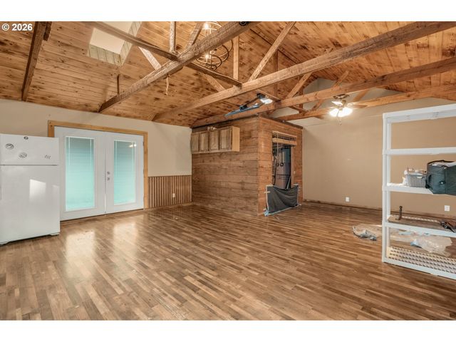 27424 Se EAGLE CREEK Rd, Estacada, OR 97023