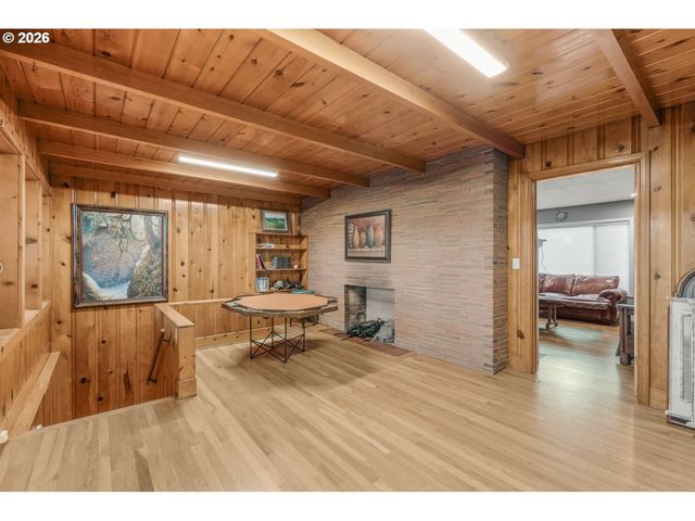 27424 Se EAGLE CREEK Rd, Estacada, OR 97023