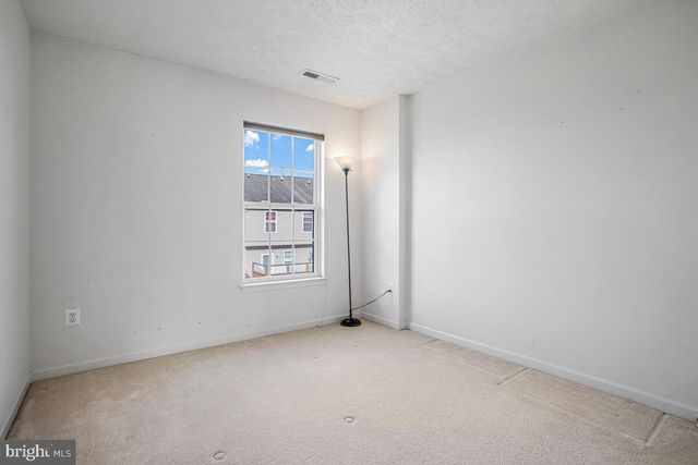 9831 BIGGS RD, Baltimore, MD 21220