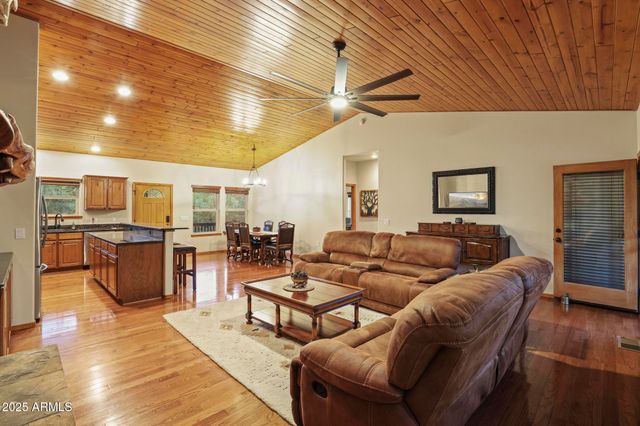 2700 S MARSHALLS Run, Show Low, AZ 85901