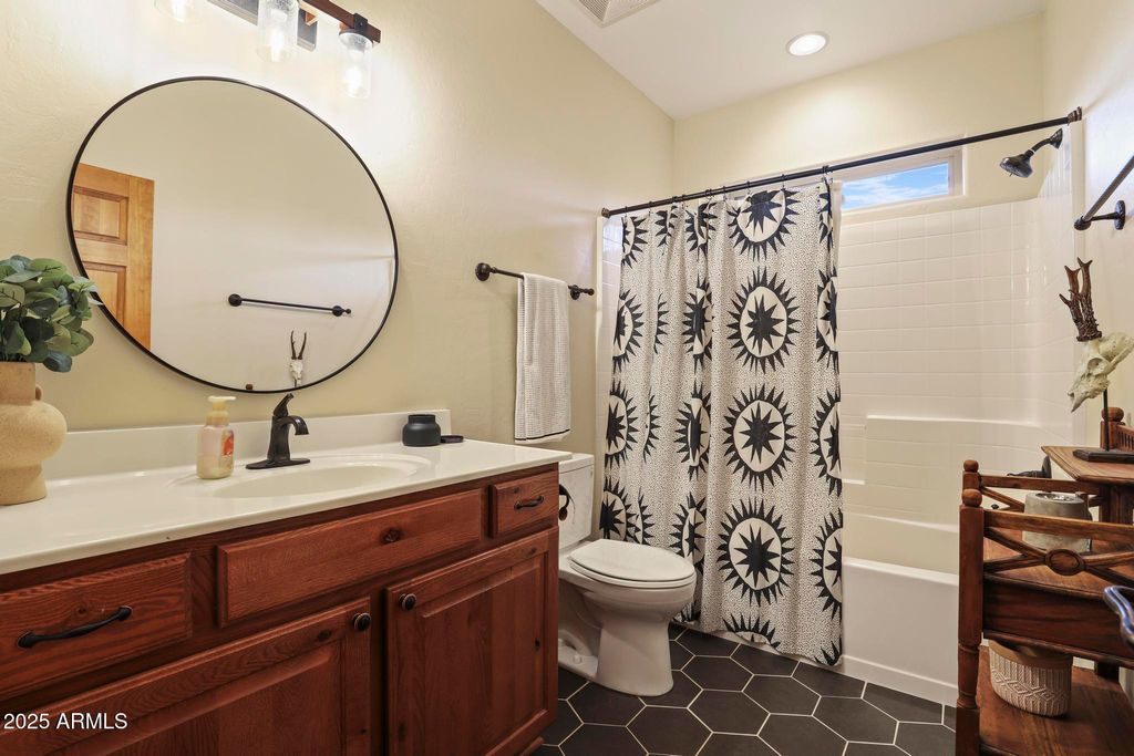 Image 24 of property listing at 2700 S MARSHALLS Run, Show Low, AZ 85901