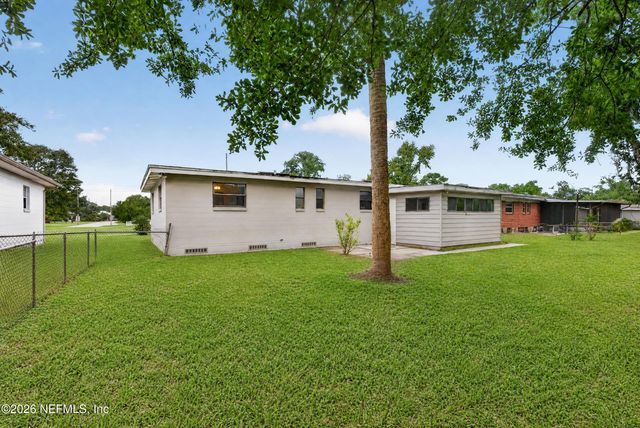 2151 LARRY Drive, Jacksonville, FL 32216