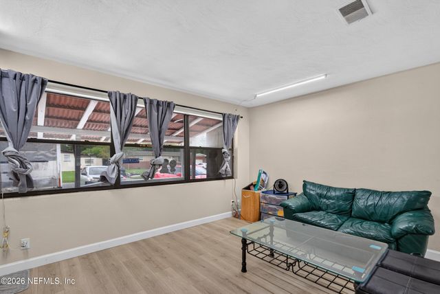 2151 LARRY Drive, Jacksonville, FL 32216