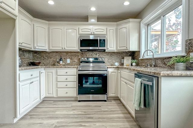 4030 Saint Marys Street, Martinez, CA 94553