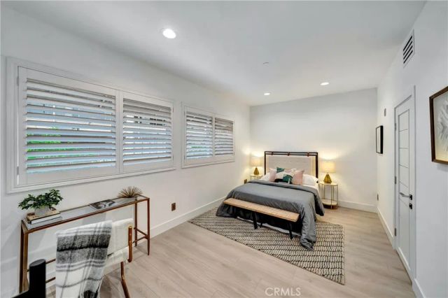 1020 Hilldale, West Hollywood, CA 90069