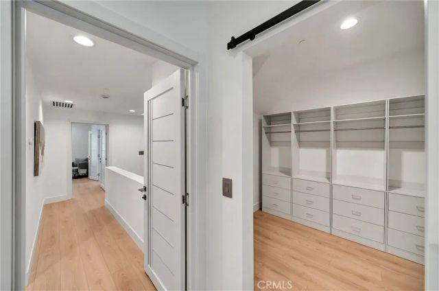 1020 Hilldale, West Hollywood, CA 90069