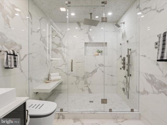 8355 ALVORD ST, Mclean, VA 22102