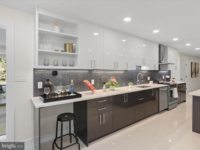 8355 ALVORD ST, Mclean, VA 22102