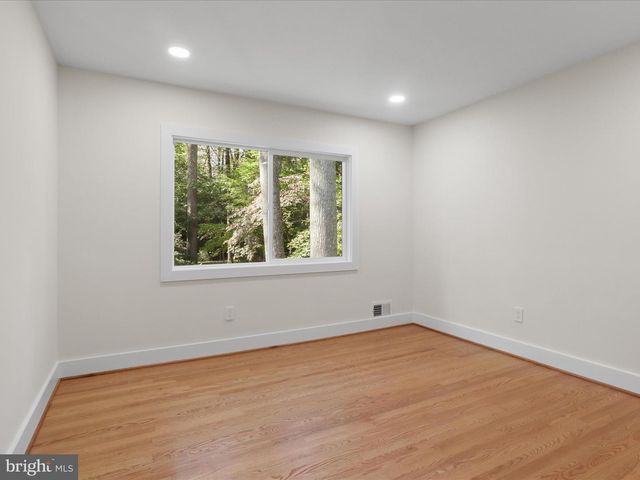 8355 ALVORD ST, Mclean, VA 22102