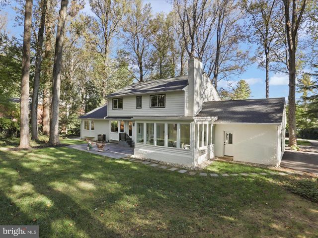 8355 ALVORD ST, Mclean, VA 22102