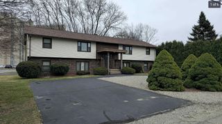 25 Greene Avenue, Cranston, RI 02920