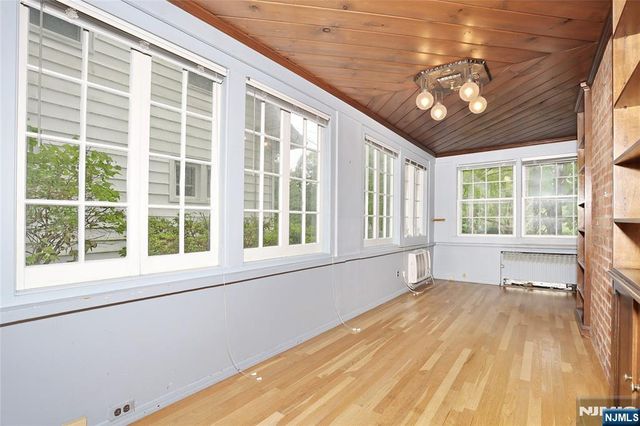 153 Glenwood Avenue, Leonia, NJ 07605