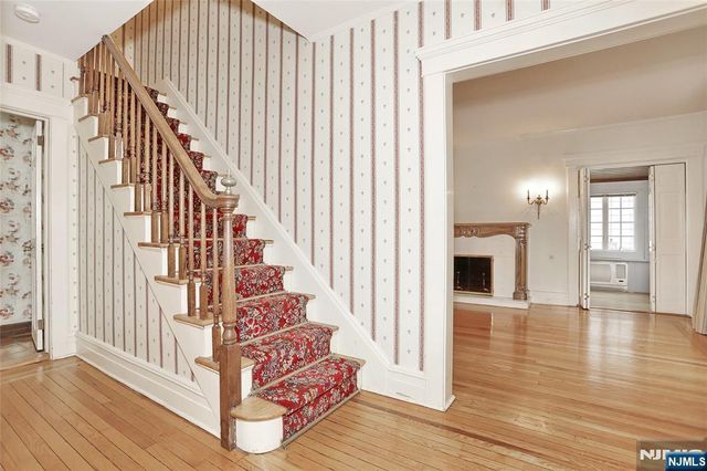 153 Glenwood Avenue, Leonia, NJ 07605