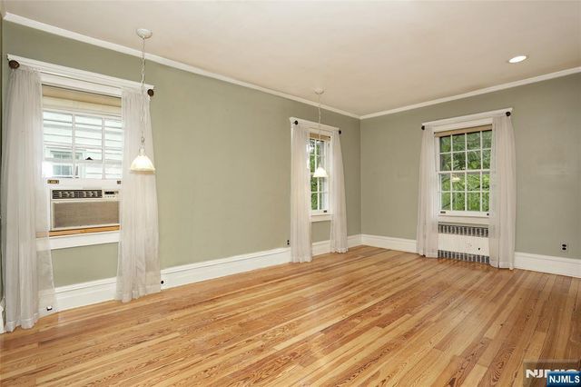 153 Glenwood Avenue, Leonia, NJ 07605