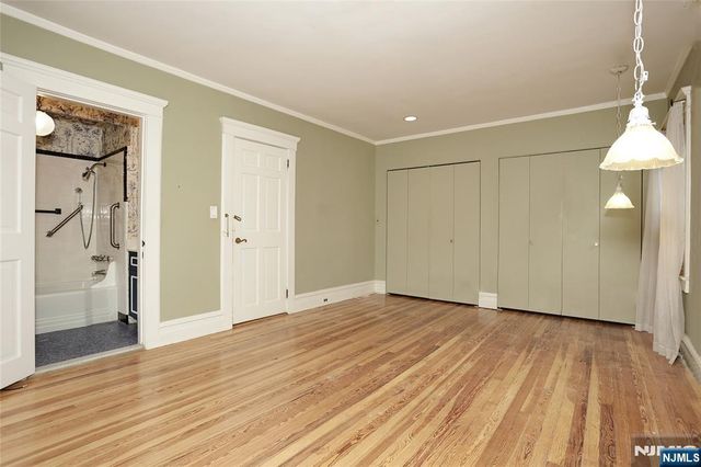 153 Glenwood Avenue, Leonia, NJ 07605